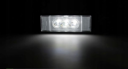 DUPLI / 2 KOMADA TAB. REGISTRACIJE BMW E63/E64/E81/E87/Z4/MINI 3XLED