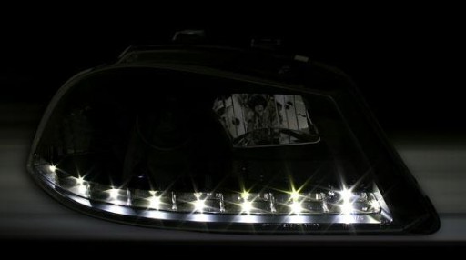 LAMPE FAROVI  PREDNJI DAYLINE SEAT IBIZA 6L 03-08 CRNE