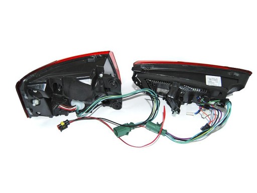 LAMPE FAROVI D. AUDI A6 C7 11-14 R/W LED BAR SEQ LAMPE FAROVI D. AUDI A6 C7 11-14 R/W LED BAR SEQ