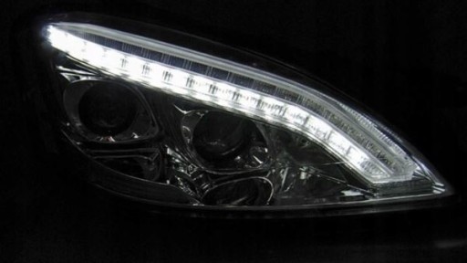 LAMPE FAROVI MERCEDES W221 05-09 DAYLIGHT HID KROM