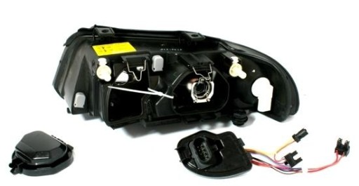 LAMPE FAROVI AUDI A4 B5 FACELIFT 1/99-11/00 CRNE