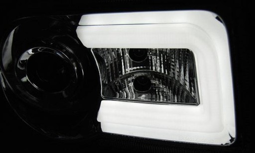 LAMPE FAROVI CHRYSLER 300C 05-10 CHROME TUBE LIGHT