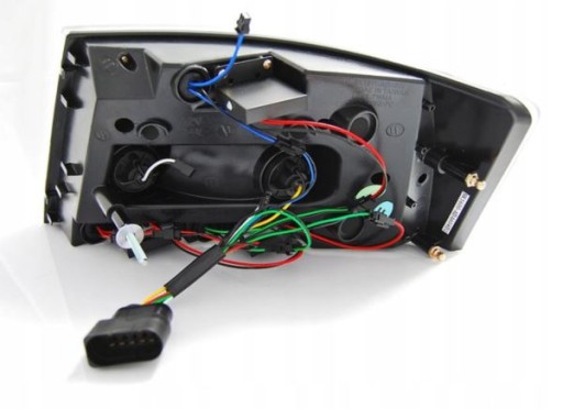 LAMPE FAROVI LED AUDI A6 C6 4F LIMUZINA / RED WHITE 7PIN LAMPE FAROVI LED AUDI A6 C6 4F LIMUZINA / RED WHITE 7PIN