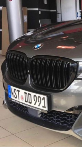 MASKA (NERKI) BMW G11 G12 15- GLOSSY BLACK DOUBLE
