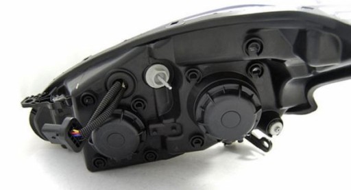 LAMPE FAROVI PEUGEOT 208 4.12-06.15 TUBE LIGHT BLACK