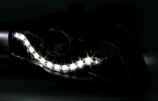 LAMPE FAROVI  PREDNJI AUDI A4 B7 05-08 BLACK EE