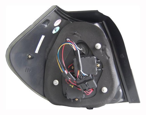 LAMPE FAROVI LED BMW E87/E81 04-08/07 RED WHITE B LAMPE FAROVI LED BMW E87/E81 04-08/07 RED WHITE B