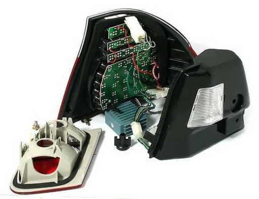 LAMPE FAROVI ZADNJA LED BMW E46 09/01- SMOKE LIMUZINA LAMPE FAROVI ZADNJA LED BMW E46 09/01- SMOKE LIMUZINA