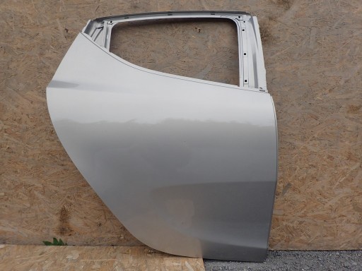 VRATA DESNA  ZADNJA DESNI ZADNJI LANCIA YPSILON 2011-