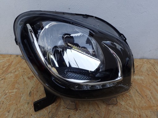 LAMPA FAR DESNI SMART FOR FOUR FORTWO TWO 453