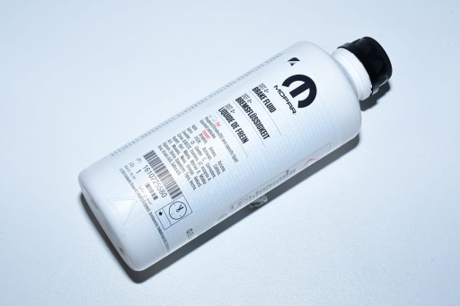 PŁYN KOČIONI DOT4+ PEUGEOT CITROEN PSA OPEL MOPAR STELLANTIS 1610725580