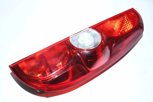 LAMPA FAR DESNA STRANA ZADNJI 00518106730 FIAT DOBLO II 2010- OPEL COMBO D