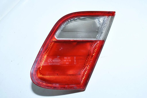 MERCEDES-BENZ CLK A208 C208 1997 ZADNJI STRANA DESNA LAMPE FAROVI  ZADNJA