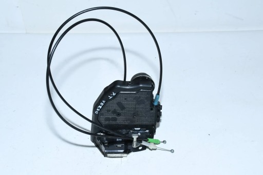 BRAVA VRATA 4PIN DESNA STRANA ZADNJI TOYOTA VERSO 2009-