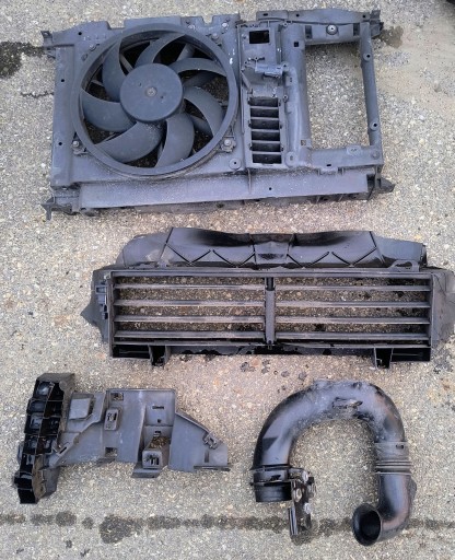 VEZNI LIM PREDNJA STRANA POJAČANJE GREDA HLADNJACI VENTILATOR CITROEN DS5 2.0 HYBRID4