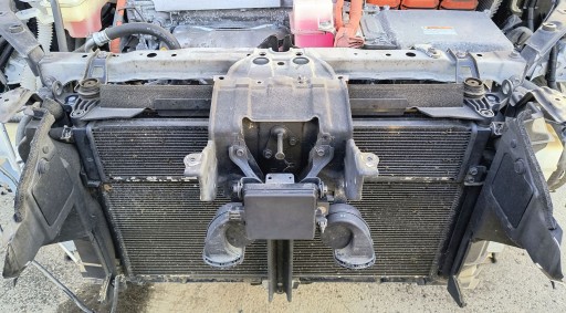 BLATOBRAN DESNA STRANA VEZNI LIM PREDNJA POJAČANJE HLADNJACI LEXUS NX 300H 2.5 HIBRID