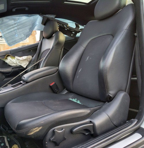 SJEDALA GRIJANJE POLUKOŽA SJEDALO TAPACIRUNG ŁADNE MERCEDES CLC CL203 08-11