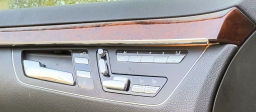 VRATA DESNA STRANA PREDNJA  MERCEDES W221 REDIZAJN KEYLESS STAKLO BRAVA 775