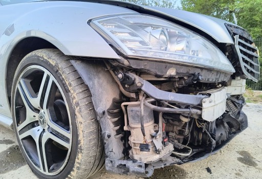 VRATA LIJEVA STRANA DESNA ZADNJI ZADNJA MERCEDES W221 REDIZAJN KRATKI ROLETA 775 VRATA LIJEVA STRANA DESNA ZADNJI ZADNJA MERCEDES W221 REDIZAJN KRATKI ROLETA 775