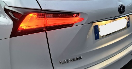 BRANIK ZADNJI DOLJNI SPÓD DIFUZOR KAMERA VEZNI LIM ČETVRTINA LEXUS NX I F-SPORT BRANIK ZADNJI DOLJNI SPÓD DIFUZOR KAMERA VEZNI LIM ČETVRTINA LEXUS NX I F-SPORT