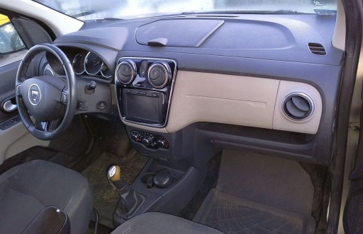 RADIO NAVIGACIJA GPS POJASEVI AIRBAG ARMATURA DACIA LODGY DOKKER 281152324R