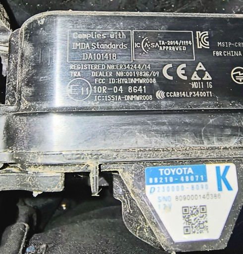 RADAR EMBLEMAT ZNAK LOGO MASKA KAMERA PREDNJA STRANA LEXUS CT200H REDIZAJN 17-