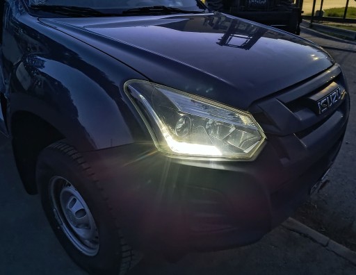 GEPEK LAMPA FAR LIJEVA STRANA DESNA ZADNJI BRANIK GREDA KUKA ZA VUČU ISUZU D-MAX II 2017- 554 GEPEK LAMPA FAR LIJEVA STRANA DESNA ZADNJI BRANIK GREDA KUKA ZA VUČU ISUZU D-MAX II 2017- 554
