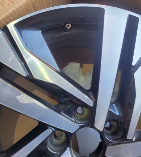 FELGA ALUMINIJSKA ALU 8JX19 5X108 CH5 ET-44 9814118377 PEUGEOT 508 II