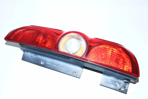 LAMPA FAR DESNA STRANA ZADNJI 00518106730 FIAT DOBLO II 2010- LAMPA FAR DESNA STRANA ZADNJI 00518106730 FIAT DOBLO II 2010-