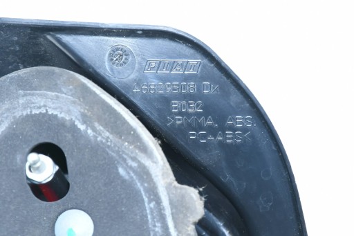 LAMPA FAR DESNA STRANA ZADNJI 46829508 LANCIA MUSA 2004-07R EUROPA LAMPA FAR DESNA STRANA ZADNJI 46829508 LANCIA MUSA 2004-07R EUROPA