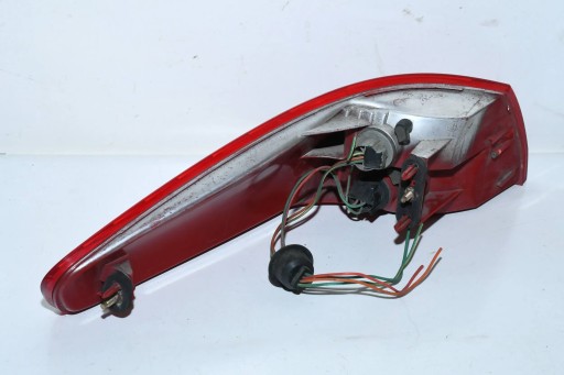 LAMPA FAR DESNA STRANA ZADNJI PEUGEOT 607 EUROPA