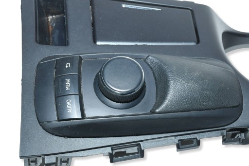 PANEL RADIA OBLOGA GUMB / PREKIDAČ GPS 84780-76150 LEXUS CT 200H REDIZAJN 2017-