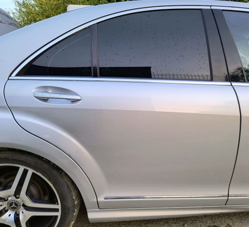 ARMATURA POJASEVI AIRBAG RADIO EKRAN KILOMETAR SAT MERCEDES W221 REDIZAJN S350