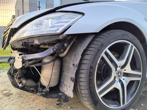 ARMATURA POJASEVI AIRBAG RADIO EKRAN KILOMETAR SAT MERCEDES W221 REDIZAJN S350