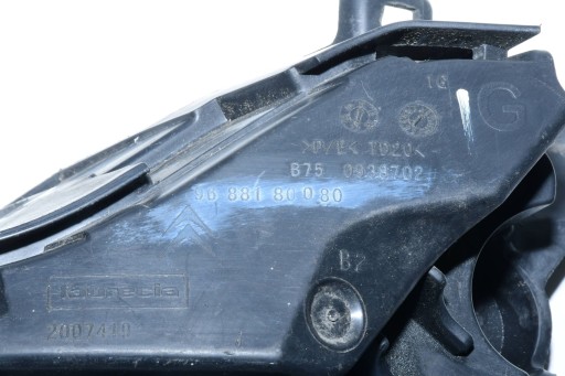 NOSAČ BRANIKA LIJEVA STRANA ZADNJI 9688180080 CITROEN DS4 NOSAČ BRANIKA LIJEVA STRANA ZADNJI 9688180080 CITROEN DS4