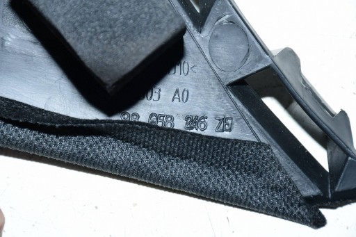POKLOPAC UNUTARNJE STUBA A LIJEVA STRANA 98058246ZE CITROEN DS5 POKLOPAC UNUTARNJE STUBA A LIJEVA STRANA 98058246ZE CITROEN DS5