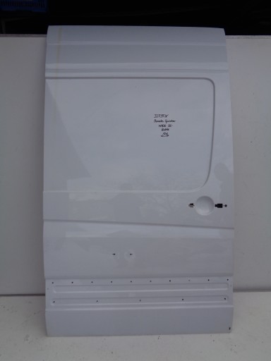 VRATA DESNA  ZADNJA BOČNA MERCEDES SPRINTER W906 06- NR 32797 KRATKE