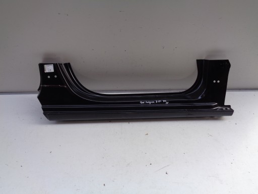 PRAG DESNA STRANA PREDNJA OPEL INSIGNIA B 17-