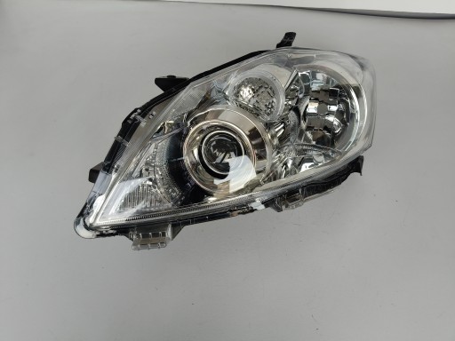 LAMPA FAR LIJEVA STRANA TOYOTA AURIS 10-12 REDIZAJN