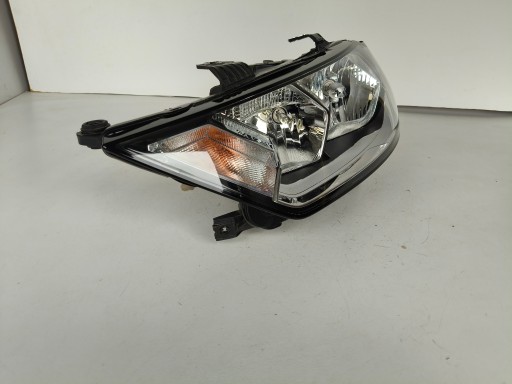 LAMPA FAR LIJEVA STRANA AUDI A1 82A 18-