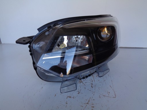 LAMPA FAR LIJEVA STRANA OPEL VIVARO C 19- ZAFIRA D XENON