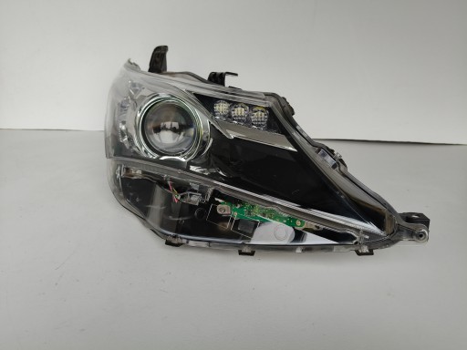 LAMPA FAR DESNA STRANA TOYOTA AURIS II 12-15 LED