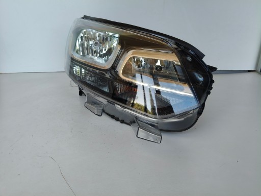 LAMPA FAR DESNA STRANA CITROEN JUMPY 16- OPEL VIVARO C 19-
