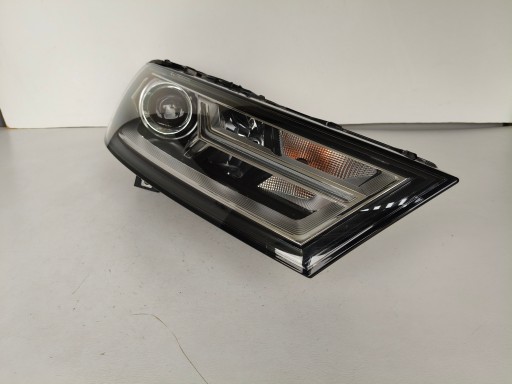 LAMPA FAR DESNA STRANA AUDI Q7 II 4M 4M0 15- XENON LED