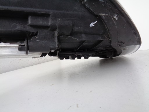 LAMPA FAR DESNA STRANA PORSCHE CAYENNE 7P 7P5 10-14 XENON ZAKRETNI