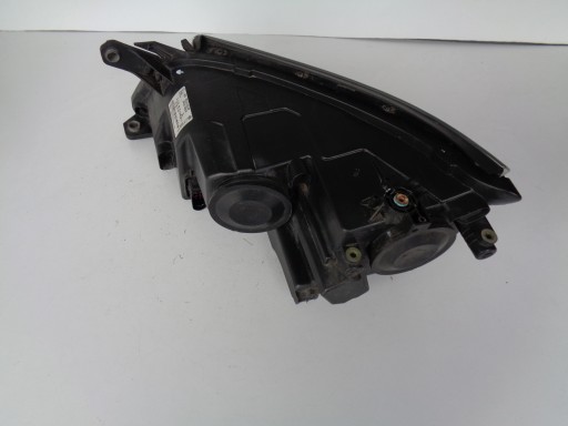 LAMPA FAR DESNA STRANA VW TIGUAN 5N 5N0 07-11