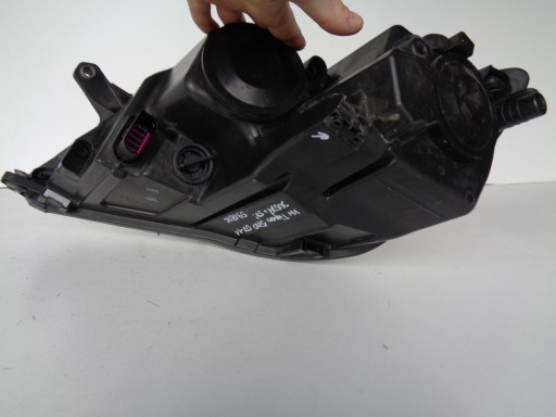 LAMPA FAR DESNA STRANA VW TIGUAN 5N 5N0 07-11