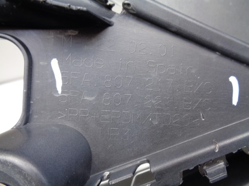 BRANIK PREDNJA STRANA SEAT LEON IV CUPRA 5FA 20- NR 35156