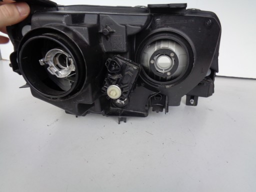 LAMPA FAR LIJEVA STRANA SUZUKI GRAND VITARA 05-