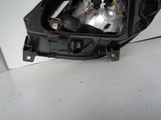 LAMPA FAR DESNA STRANA MERCEDES SPRINTER W906 06-13